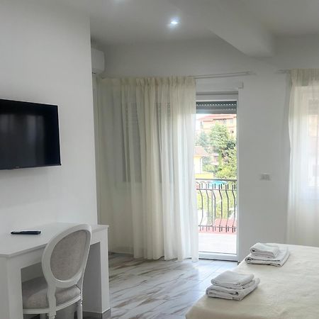 Hotel Darival Nomentana Рим Екстер'єр фото