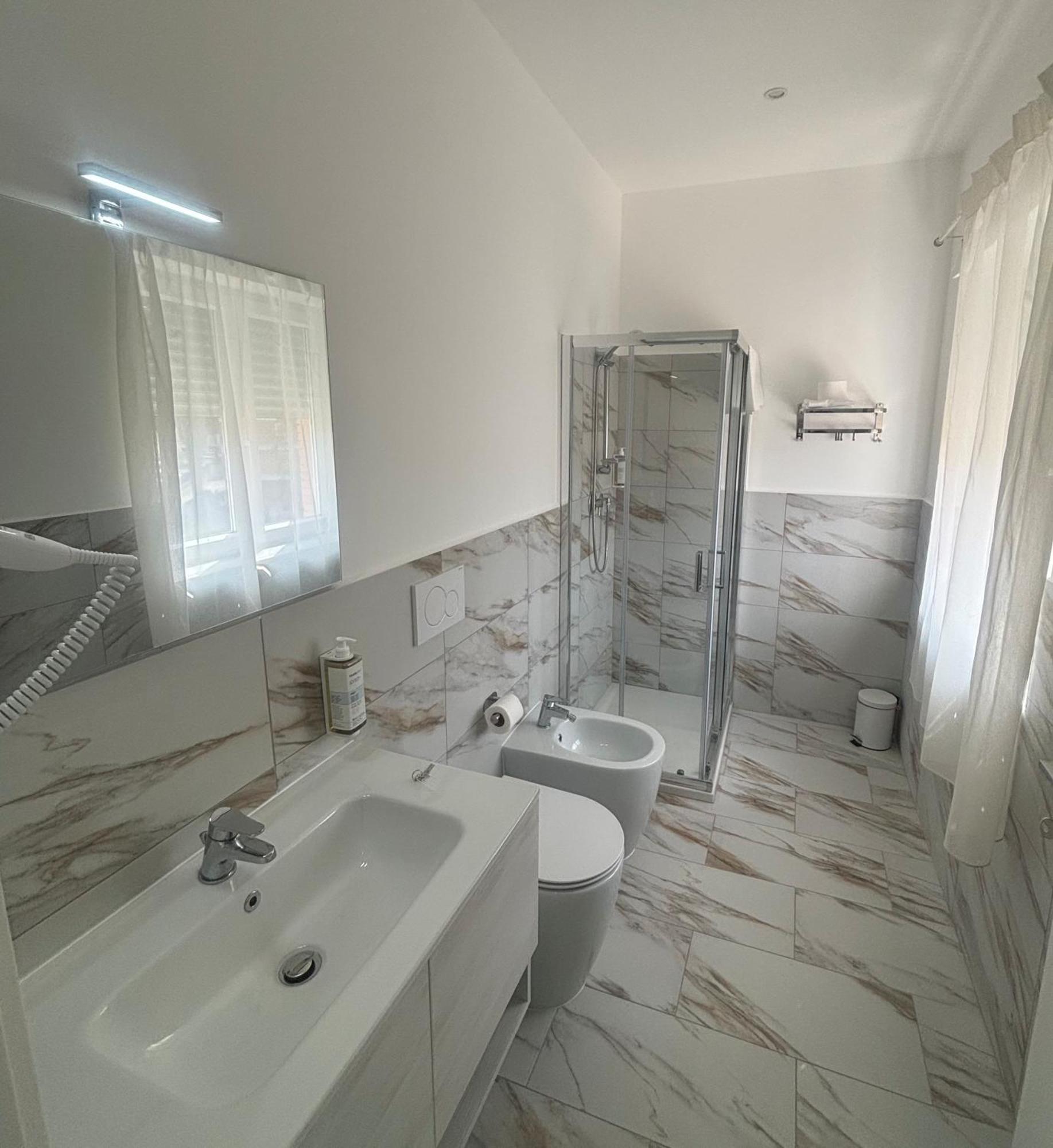 Hotel Darival Nomentana Рим Екстер'єр фото